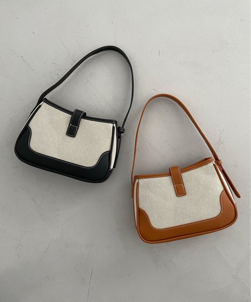 Didot.showroom(ディドット ショールーム)の「キャンバスフェイクレザーベルトハンドルバッグ(ハンドバッグ・レディース・ブラック/ブラウン・FREE)」の11枚目の写真