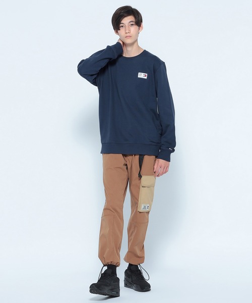 tommy jeans(トミー ジーンズ)の「ラベルクルーネックプルオーバー(Tシャツ/カットソー・メンズ・ベージュ/ネイビー・SMALL/MEDIUM/LARGE/X-LARGE)」の14枚目の写真