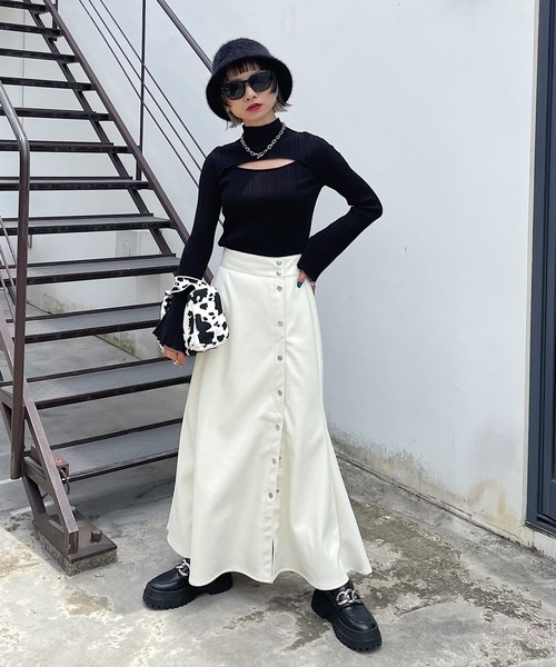 PAGEBOY（ページボーイ）の「エコレザードットスリットスカート（スカート・レディース・ブラック/オフホワイト/モカ・FREE）」の21枚目の写真