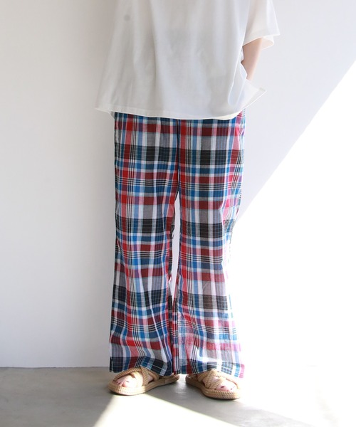 notch.（ノッチ）の「マドラスチェックイージーパンツ（その他パンツ・レディース・パープル/ブルー/ブラック・M）」の2枚目の写真