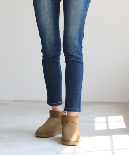 VIVIAN（ヴィヴィアン）の「もこもこ撥水ミニ丈ムートンブーツ（ブーツ・レディース・グレー系その他3/ブラック系その他3/イエロー系その他6/グレー系その他6・M/LL/L/S）」の14枚目の写真