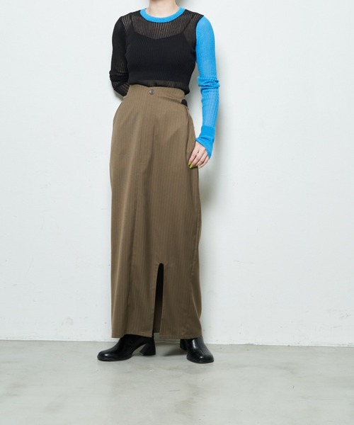 Solace（ソレイス）の「ピンストライプナロースカート+ブラビスチェ/上下2点セット（スカート・レディース・ベージュ/ブラック・L/M）」の4枚目の写真