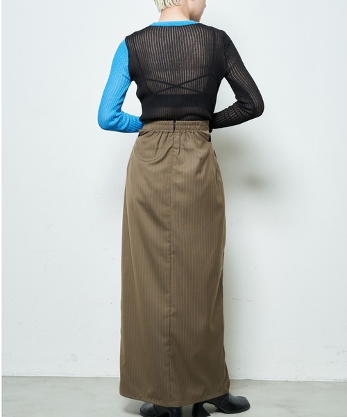 Solace（ソレイス）の「ピンストライプナロースカート+ブラビスチェ/上下2点セット（スカート・レディース・ベージュ/ブラック・L/M）」の6枚目の写真