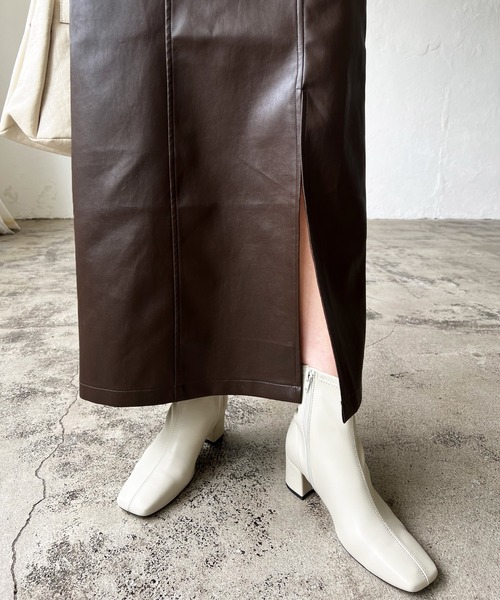 LIAN(リアン)の「フェイクレザースリットタイトスカート(スカート・レディース・ブラック/ブラウン/アイボリー・FREE)」の17枚目の写真
