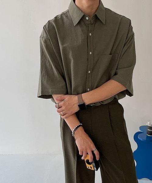 ASCLO（エジュクロ）の「ASCLO  Overfit Linen Half Shirt (4color)（シャツ/ブラウス・メンズ・カーキ/ブラック/スカイブルー/ホワイト・FREE）」の3枚目の写真