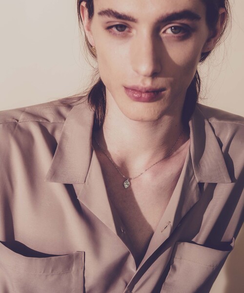 and cloud（アンドクラウド）の「Windcrest Necklace（ネックレス・メンズ・ブラック/シルバー/イエローゴールド・FREE）」の2枚目の写真