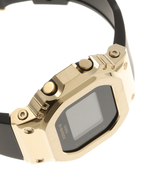 G-SHOCK(ジーショック)の「【Gshock/ジーショック】GM-S5600GB-1JF【 ウォッチ 】(デジタル腕時計・レディース・ゴールド・FREE)」の4枚目の写真