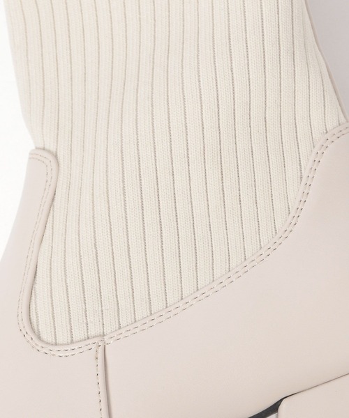 LAKOLE（ラコレ）の「リブニットショートブーツ / 164265（ブーツ・レディース・ブラック/アイボリー・MEDIUM/LARGE）」の14枚目の写真