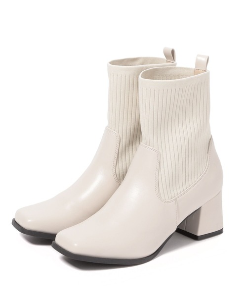 LAKOLE（ラコレ）の「リブニットショートブーツ / 164265（ブーツ・レディース・ブラック/アイボリー・MEDIUM/LARGE）」の18枚目の写真