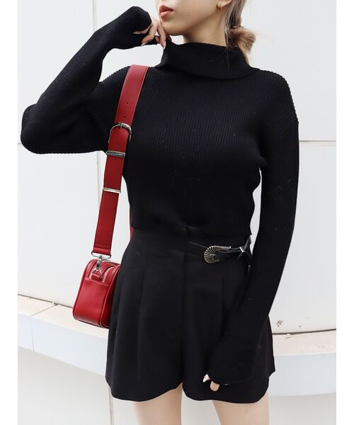 EVRIS（エヴリス）の「タートルショートニットトップス（ニット/セーター・レディース・ホワイト/ブラック/ネイビー/レッド・FREE）」の7枚目の写真