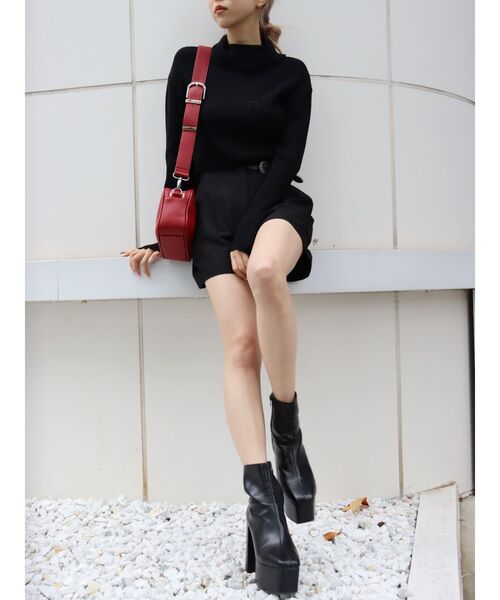 EVRIS（エヴリス）の「タートルショートニットトップス（ニット/セーター・レディース・ホワイト/ブラック/ネイビー/レッド・FREE）」の11枚目の写真