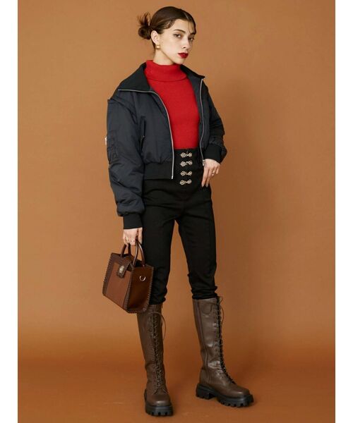 EVRIS（エヴリス）の「タートルショートニットトップス（ニット/セーター・レディース・ホワイト/ブラック/ネイビー/レッド・FREE）」の17枚目の写真