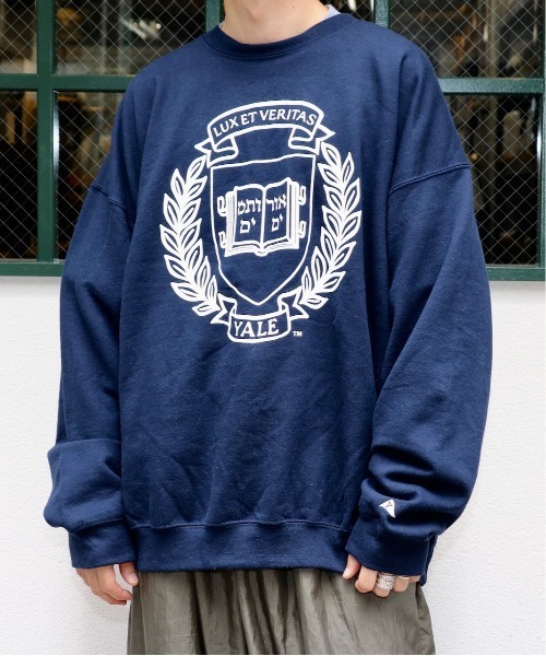 C.E.L.STORE（セルストア）の「SUNNY SPORTS / サニースポーツ YALE PRINTED CREW SWEAT プリントクルーネックスウェット（スウェット・メンズ・ネイビー/ライトグレー/ホワイト・X-LARGE/LARGE/XX-LARGE/MEDIUM）」の18枚目の写真