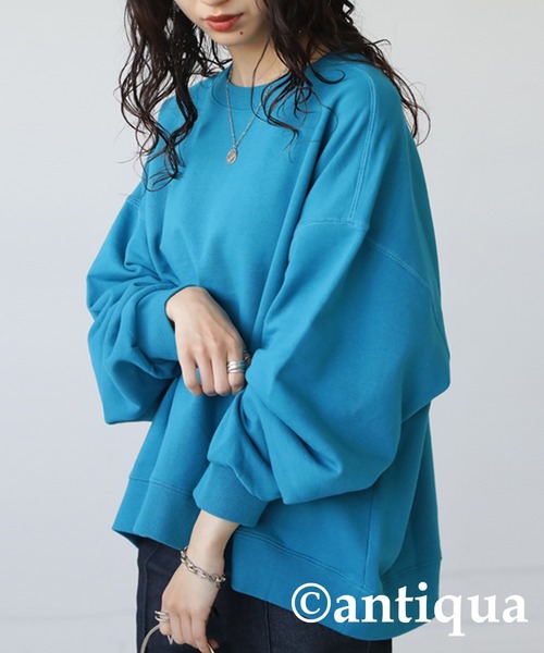 antiqua(アンティカ)の「ショート丈裏毛プルオーバー(スウェット・レディース・杢グレー/スミクロ/ブラック/グレイッシュベージュ/ブルー系その他/グリーン/レッド/ピンク/レンガ/イエロー系その他/ダークグリーン/ネイビー/ベビーピンク/ダークブラウン/アイボリー/ブラウン系その他/パープル・FREE)」の11枚目の写真