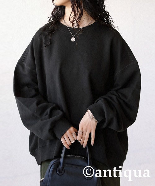 antiqua(アンティカ)の「ショート丈裏毛プルオーバー(スウェット・レディース・杢グレー/スミクロ/ブラック/グレイッシュベージュ/ブルー系その他/グリーン/レッド/ピンク/レンガ/イエロー系その他/ダークグリーン/ネイビー/ベビーピンク/ダークブラウン/アイボリー/ブラウン系その他/パープル・FREE)」の18枚目の写真