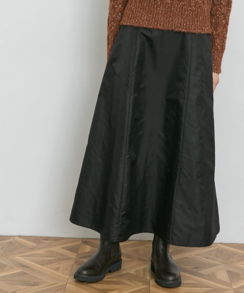 UR Lab.（アーバンリサーチラボ）の「メモリーツイルフレアスカート（スカート・レディース・ネイビー/カーキ/ブラック・FREE）」の7枚目の写真