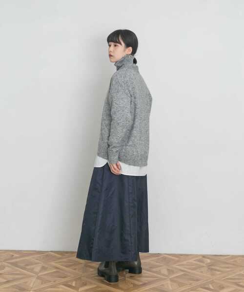 UR Lab.（アーバンリサーチラボ）の「メモリーツイルフレアスカート（スカート・レディース・ネイビー/カーキ/ブラック・FREE）」の16枚目の写真