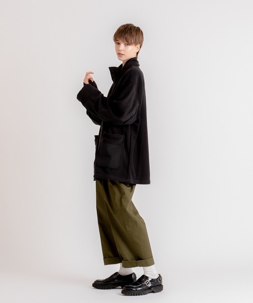 ONCILY(オンシェリー)の「BICOLOR BOA FLEECE BLOUSON / バイカラーボアフリースブルゾン(ブルゾン・メンズ・ベージュ/ダークブラウン/ブラック・LARGE/MEDIUM)」の9枚目の写真
