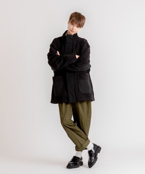 ONCILY(オンシェリー)の「BICOLOR BOA FLEECE BLOUSON / バイカラーボアフリースブルゾン(ブルゾン・メンズ・ベージュ/ダークブラウン/ブラック・LARGE/MEDIUM)」の8枚目の写真