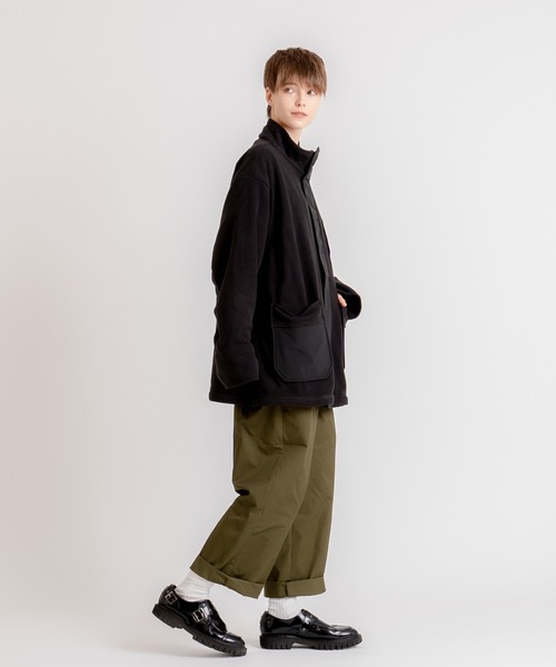 ONCILY(オンシェリー)の「BICOLOR BOA FLEECE BLOUSON / バイカラーボアフリースブルゾン(ブルゾン・メンズ・ベージュ/ダークブラウン/ブラック・LARGE/MEDIUM)」の10枚目の写真