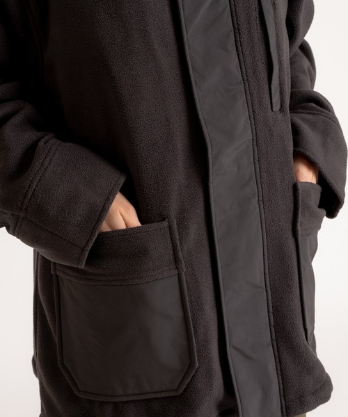 ONCILY(オンシェリー)の「BICOLOR BOA FLEECE BLOUSON / バイカラーボアフリースブルゾン(ブルゾン・メンズ・ベージュ/ダークブラウン/ブラック・LARGE/MEDIUM)」の13枚目の写真