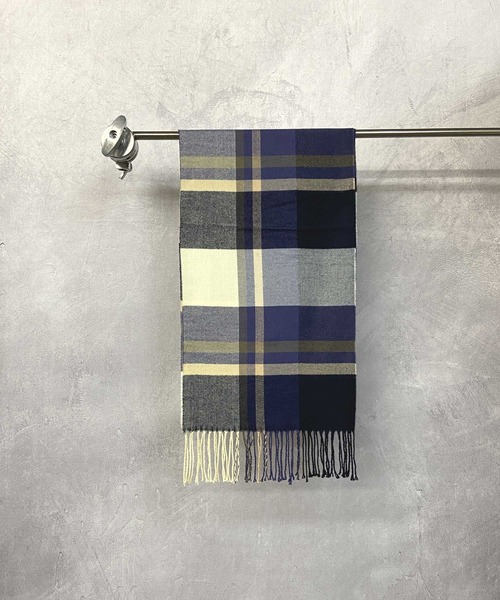 Beno（ビーノ）の「フリンジ チェック/ストライプ べーシック マフラー（マフラー・メンズ・ブルー/ライトグレー/ブルー系/ブラウン/ネイビー系/グレー系/チャコールグレー/グレー・FREE）」の8枚目の写真