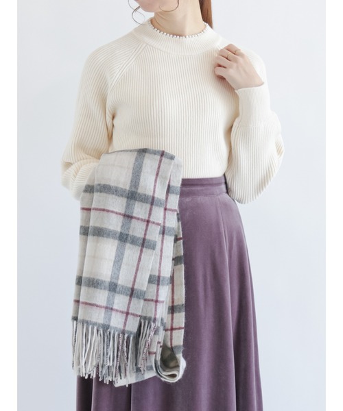 Te chichi（テチチ）の「衿パールハイネックリブニットプルオーバー（ニット/セーター・レディース・オフホワイト/グレー/ブラック・ﾌﾘ-）」の7枚目の写真