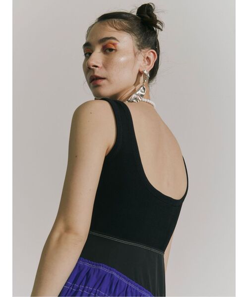 UN3D.（アンスリード）の「リブコンビアシメギャザーワンピース  