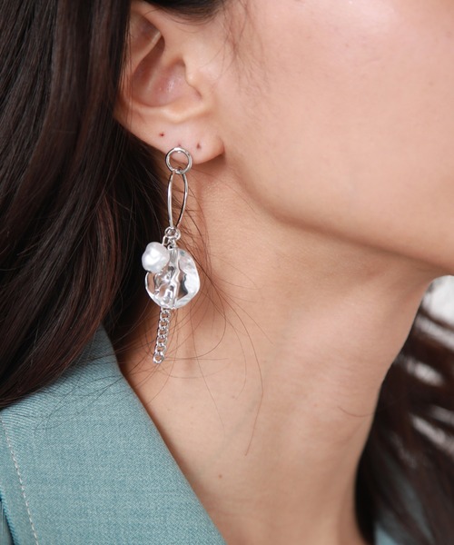 Cheek(チーク)の「クリアストーンピアス(ピアス(両耳用)・レディース・シルバー/ゴールド・FREE)」の4枚目の写真
