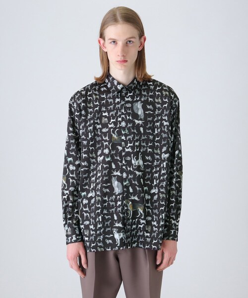 tk.TAKEO KIKUCHI（ティーケータケオキクチ）の「◆アニマル総柄シャツ(ユニセックスアイテム)（シャツ/ブラウス・メンズ・ライトグレー系3/ベージュ系3/ブラック系3・01/02/03）」の5枚目の写真