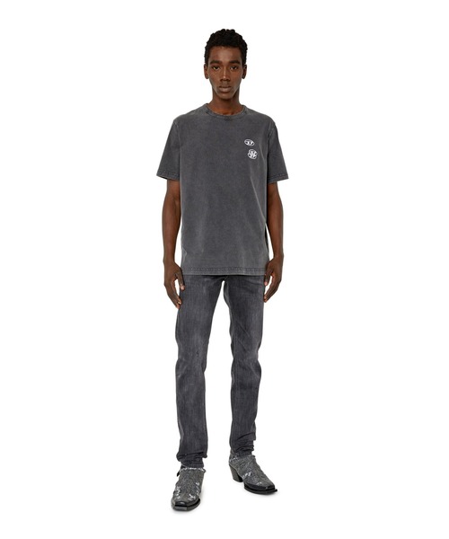 DIESEL（ディーゼル）の「メンズ Tシャツ レギュラーフィット