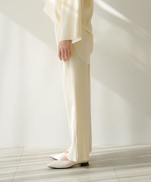 rectangle(レクタングル)の「リップルプリーツイージーパンツ【セットアップ可】(その他パンツ・レディース・ブラック/アイボリー/ブルー・FREE)」の12枚目の写真