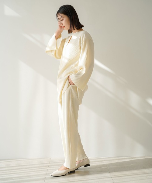 rectangle(レクタングル)の「リップルプリーツイージーパンツ【セットアップ可】(その他パンツ・レディース・ブラック/アイボリー/ブルー・FREE)」の6枚目の写真