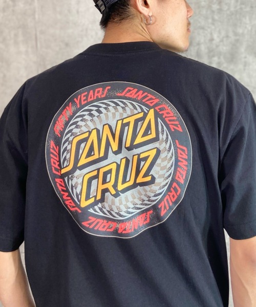 SANTA CRUZ(サンタクルーズ)の「【ムラサキスポーツ別注】SANTACRUZ/サンタクルーズ オーバーサイズ バックプリントTシャツ/クルーネックTee INFINITE RINGED DOT S/S TEE 502231409(Tシャツ/カットソー・メンズ・グリーン/ブラック/ホワイト・L/XL/M)」の11枚目の写真