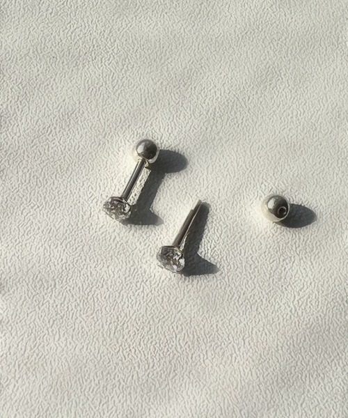 CEMONEMO（セモネモ）の「【金属アレルギー対応】 デイリー ジルコニア ポイント ピアス / silver925（ピアス（両耳用）・レディース・ゴールド/シルバー・FREE）」の10枚目の写真