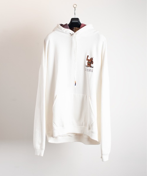 SEVESKIG(セヴシグ)の「SEVESKIG/セブシグ/SWEAT PARKA STORY BORD HIMURO TOKITA(パーカー・メンズ・ホワイト/ブラック・SMALL/MEDIUM/LARGE/X-LARGE)」の6枚目の写真