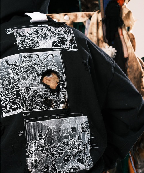 SEVESKIG(セヴシグ)の「SEVESKIG/セブシグ/SWEAT PARKA STORY BORD HIMURO TOKITA(パーカー・メンズ・ホワイト/ブラック・SMALL/MEDIUM/LARGE/X-LARGE)」の4枚目の写真