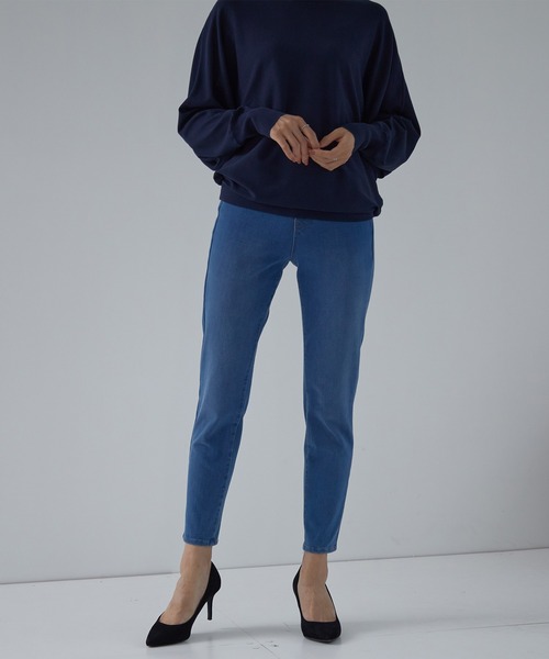for/c(フォーシー)の「ストレッチデニムパンツ【サスティナブル】(デニムパンツ・レディース・サックスブルー/ネイビー/ホワイト/ブルー/ブラック・M/L/LL/S)」の21枚目の写真
