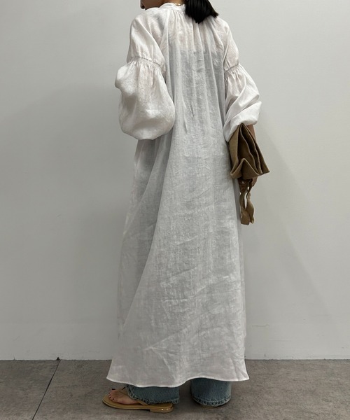 LOUNGEDRESS(ラウンジドレス)の「リネンシャツワンピース(シャツワンピース・レディース・オフホワイト/ピンク・FREE)」の4枚目の写真