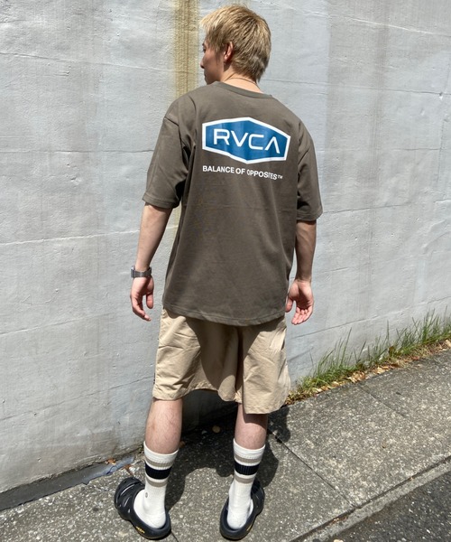 RVCA(ルーカ)の「【ムラサキスポーツ別注】RVCA/ルーカ バックプリントTシャツ クルーネック半袖Tee/オーバーサイズ サークルロゴTee BD041-P32(Tシャツ/カットソー・メンズ・ホワイト系その他3/グリーン/ブラック×ブラック・L/M/XL)」の18枚目の写真