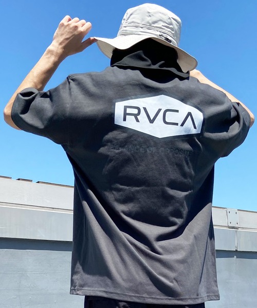 RVCA(ルーカ)の「【ムラサキスポーツ別注】RVCA/ルーカ バックプリントTシャツ クルーネック半袖Tee/オーバーサイズ サークルロゴTee BD041-P32(Tシャツ/カットソー・メンズ・ホワイト系その他3/グリーン/ブラック×ブラック・L/M/XL)」の21枚目の写真
