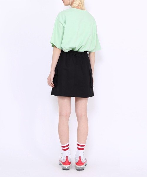 PUNYUS（プニュズ）の「カーゴミニスカート（スカート・レディース・ブラック/カーキ/イエロー・3/1/2/4）」の5枚目の写真