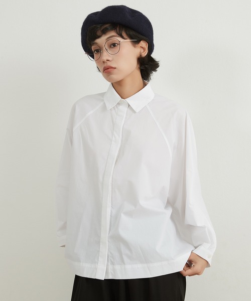 On One's Own（オンワンズオン）の「On One's Own 長袖ルーズフィットシャツ綿100％（シャツ/ブラウス・レディース・マスタード/ネイビー/ホワイト・FREE）」の10枚目の写真