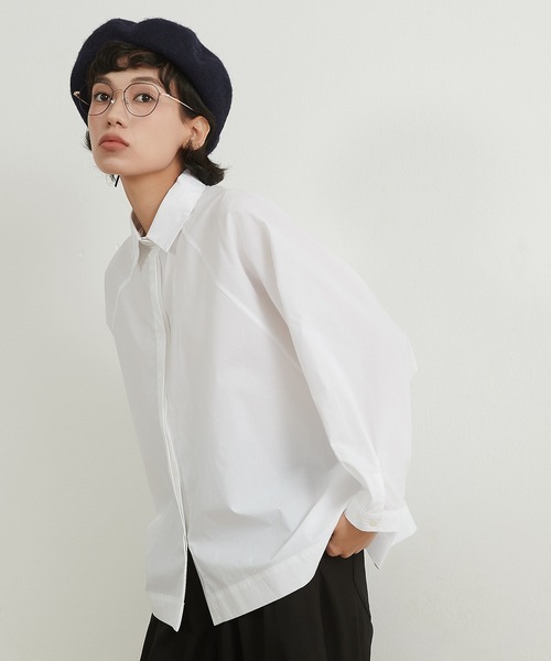 On One's Own（オンワンズオン）の「On One's Own 長袖ルーズフィットシャツ綿100％（シャツ/ブラウス・レディース・マスタード/ネイビー/ホワイト・FREE）」の14枚目の写真