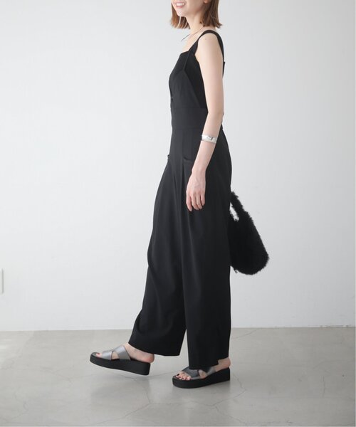 RAY CASSIN（レイカズン）の「高見え、スタイルアップが叶う1枚。タックポケットロンパース（サロペット/オーバーオール・レディース・キナリ/ブラウン/ブラック・FREE）」の16枚目の写真