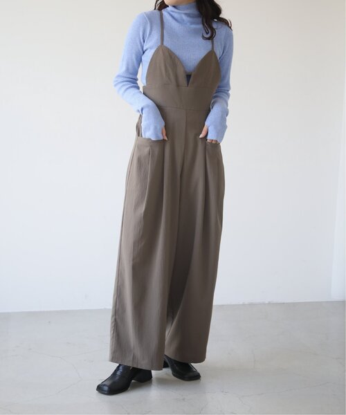 RAY CASSIN（レイカズン）の「高見え、スタイルアップが叶う1枚。タックポケットロンパース（サロペット/オーバーオール・レディース・キナリ/ブラウン/ブラック・FREE）」の20枚目の写真