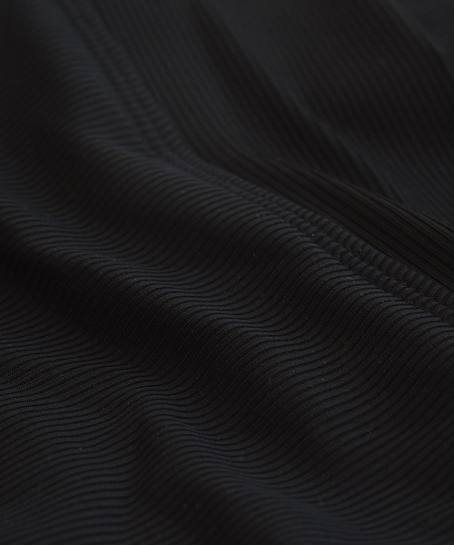 TeddyShop(テディショップ)の「レディース水着 ワンショルダーカットアウトリボンオールインワンスイムウェア(水着・レディース・ホワイト/ピンク/ブラック・S/M/L)」の5枚目の写真