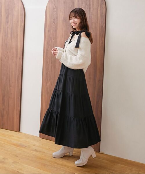 MAJESTIC LEGON（マジェスティックレゴン）の「【WEB限定XLサイズあり】フカフカヒールストレッチブーツ（ブーツ・レディース・アイボリー/ブラック・SMALL/MEDIUM/LARGE/X-LARGE）」の15枚目の写真