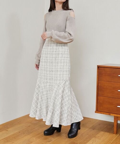 MAJESTIC LEGON（マジェスティックレゴン）の「【WEB限定XLサイズあり】フカフカヒールストレッチブーツ（ブーツ・レディース・アイボリー/ブラック・SMALL/MEDIUM/LARGE/X-LARGE）」の20枚目の写真