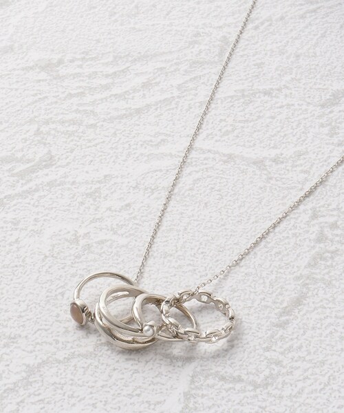 SHOO・LA・RUE(シューラルー)の「◆リングスライダーネックレス(ネックレス・レディース・ピンクゴールド/シルバー/ゴールド・00)」の5枚目の写真